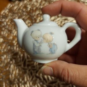 Vintage 80's Precious Moments Kettle